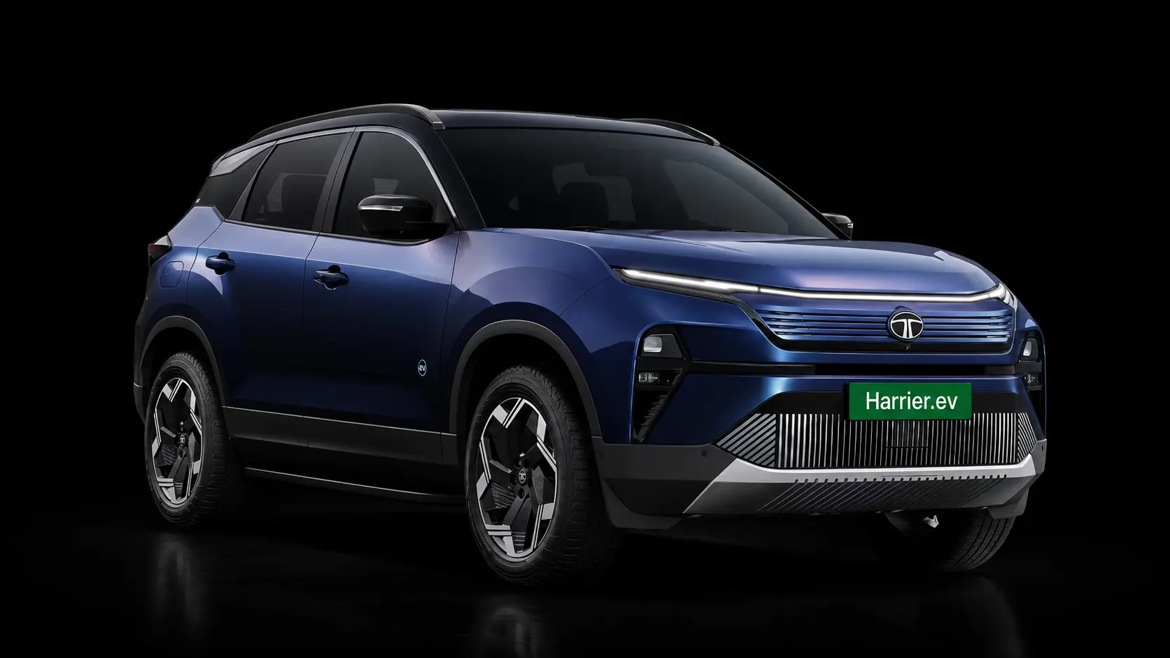 Blue electric SUV available for self-drive car rental in Kerala by LUXON CARS